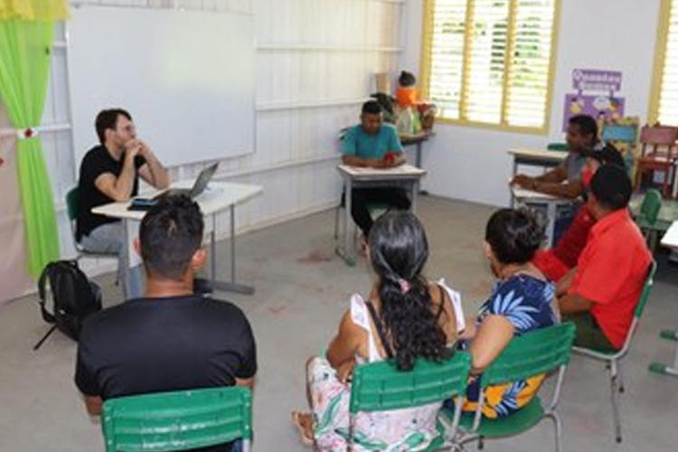 MPF participa de audiências e visita comunidades em itinerância fluvial no Rio Jari (AP)